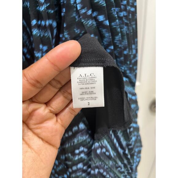 A.L.C. Blue & Black Kylia 100% Silk Asymmetrical Midi Dress Sz 2 - Picture 6 of 11